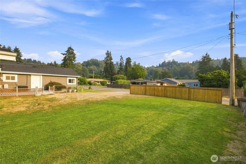 Property photo for 14937 133rd Avenue Se, Renton photo 14