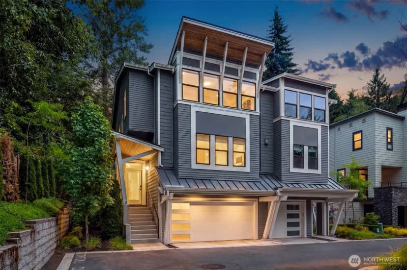 Property photo for 7832 Ne 121st Lane #a, Kirkland photo 32