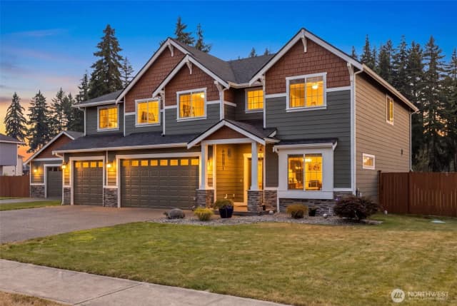 Property photo for 29010 27th Avenue S, Roy