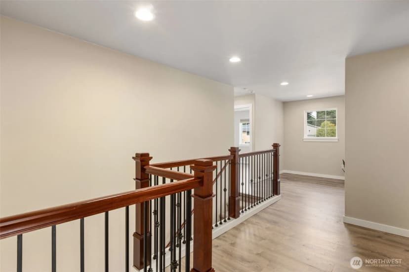 Property photo for 29010 27th Avenue S, Roy photo 23