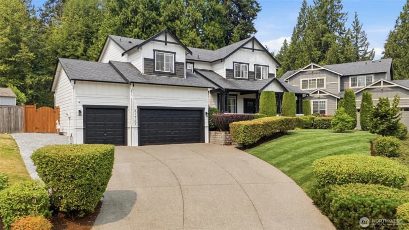Property photo for 21701 8th Avenue Se, Bothell photo 9