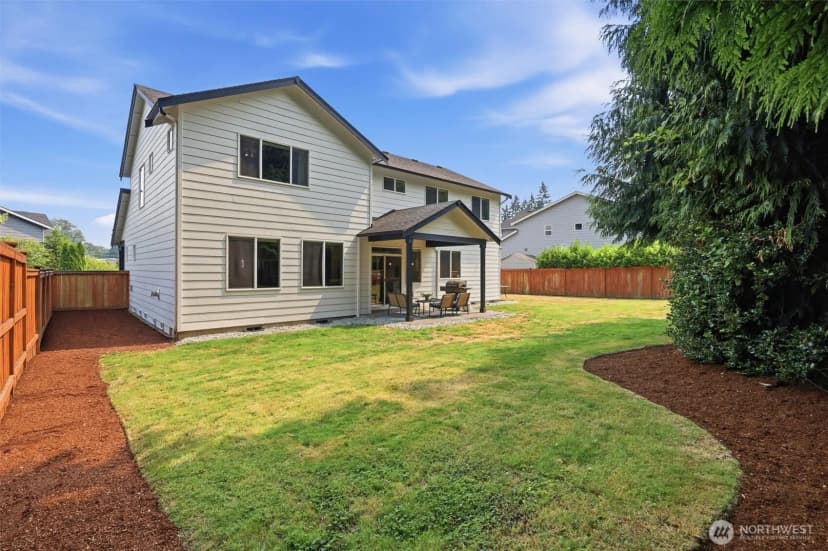 Property photo for 21701 8th Avenue Se, Bothell photo 19