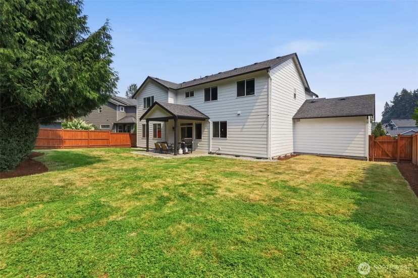 Property photo for 21701 8th Avenue Se, Bothell photo 32
