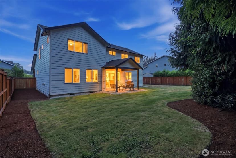 Property photo for 21701 8th Avenue Se, Bothell photo 20
