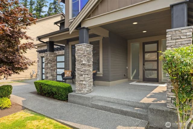 Property photo for 27401 239th Place Se, Maple Valley photo 2
