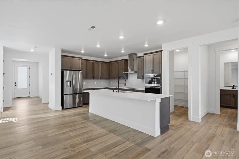 Property photo for 20405 Mystic Place E, Bonney Lake photo 3