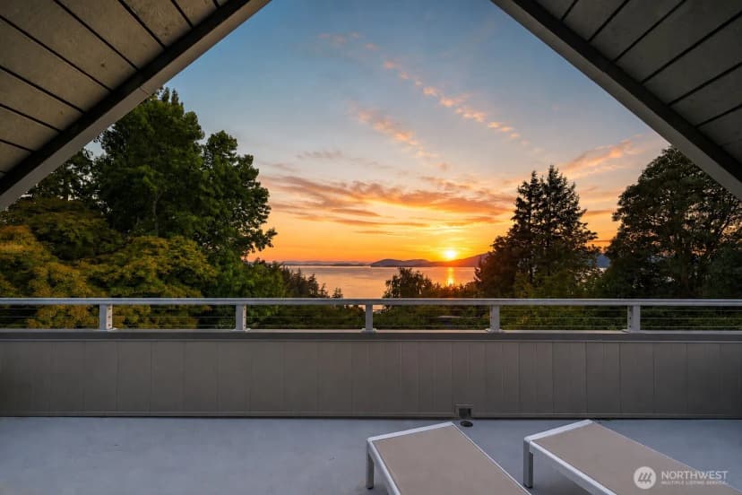 Property photo for 416 S Clarkwood, Bellingham photo 2