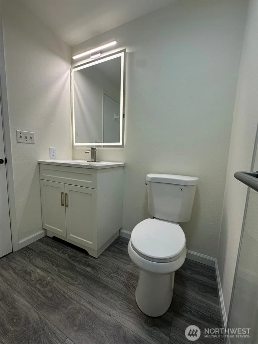 Property photo for 2020 Grant Avenue S #a202, Renton photo 8
