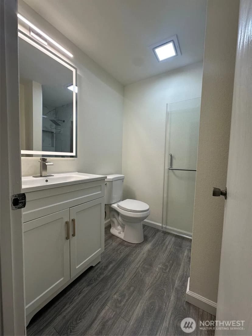 Property photo for 2020 Grant Avenue S #a202, Renton photo 5
