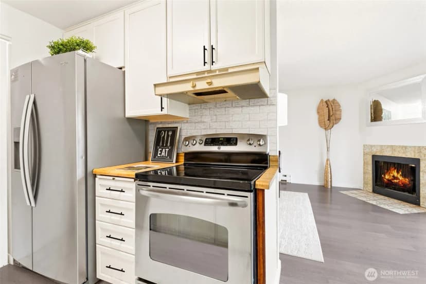 Property photo for 2020 Grant Avenue S #a202, Renton photo 14