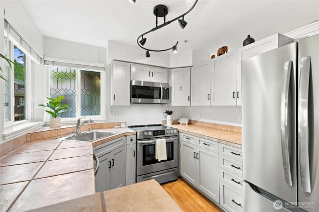 Property photo for 3903 243rd Place Se #n301, Bothell photo 4