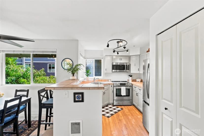 Property photo for 3903 243rd Place Se #n301, Bothell photo 10