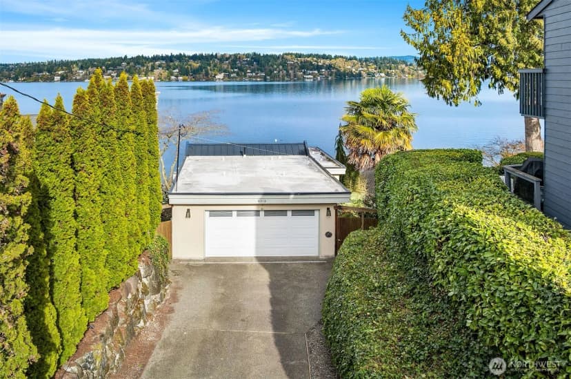 Property photo for 8418 Island Drive S, Seattle photo 36