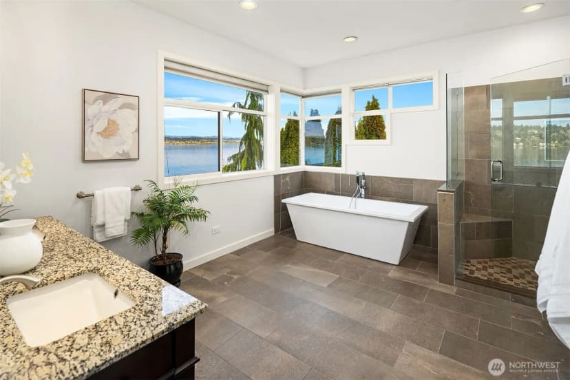 Property photo for 8418 Island Drive S, Seattle photo 24