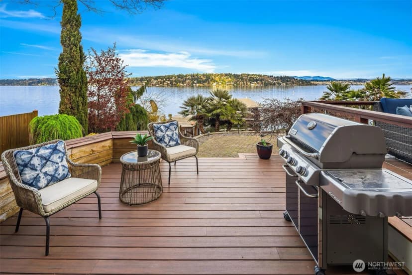 Property photo for 8418 Island Drive S, Seattle photo 31