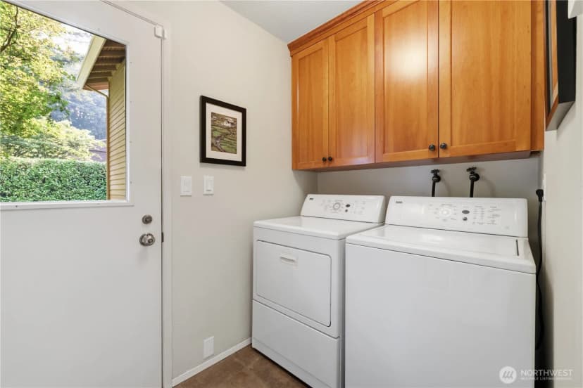 Property photo for 18202 Ne 191st Street, Woodinville photo 28