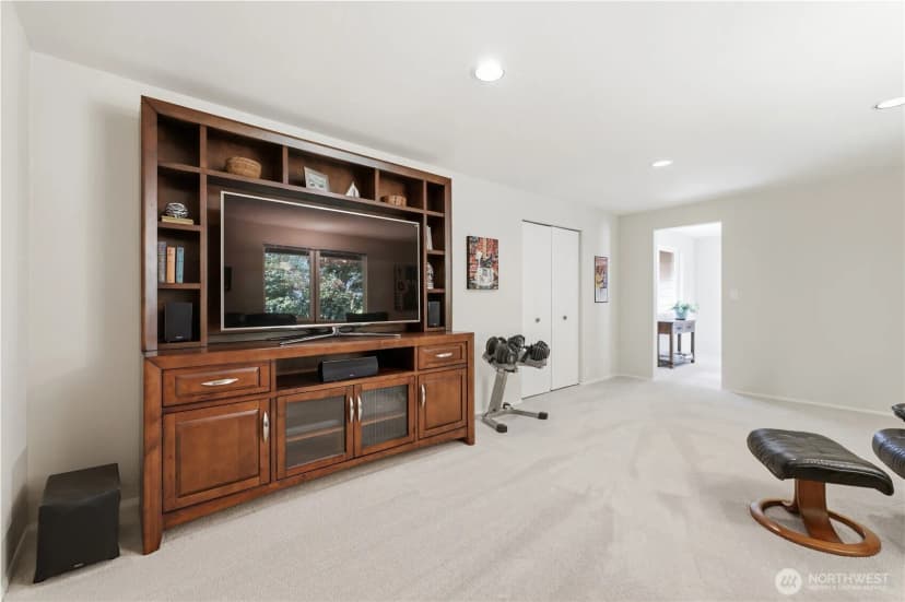 Property photo for 18202 Ne 191st Street, Woodinville photo 25