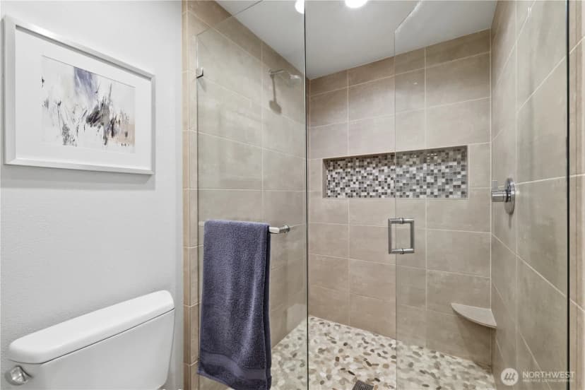 Property photo for 18202 Ne 191st Street, Woodinville photo 19