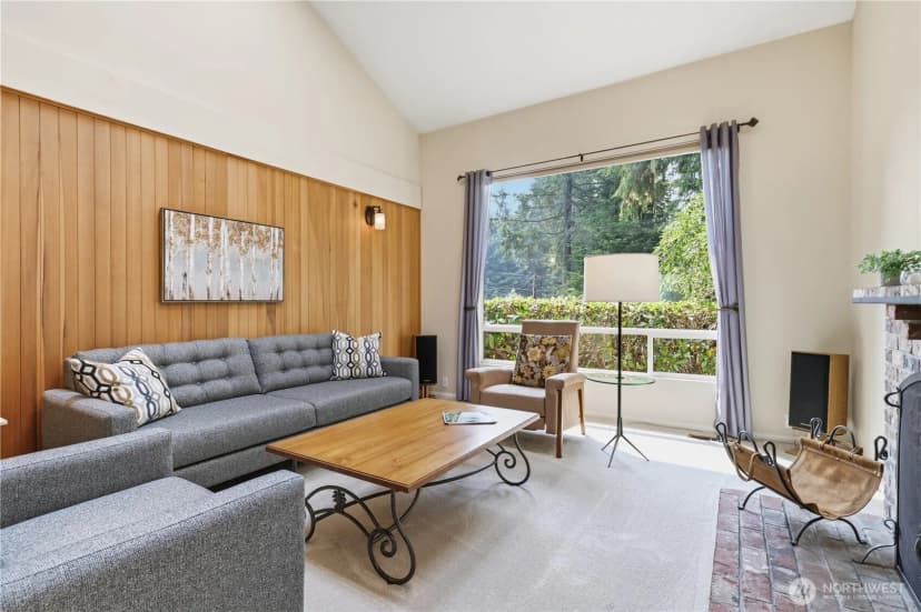 Property photo for 18202 Ne 191st Street, Woodinville photo 7