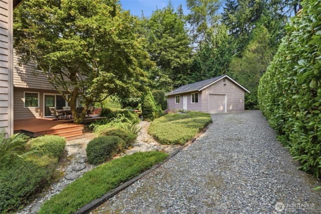 Property photo for 18202 Ne 191st Street, Woodinville photo 2