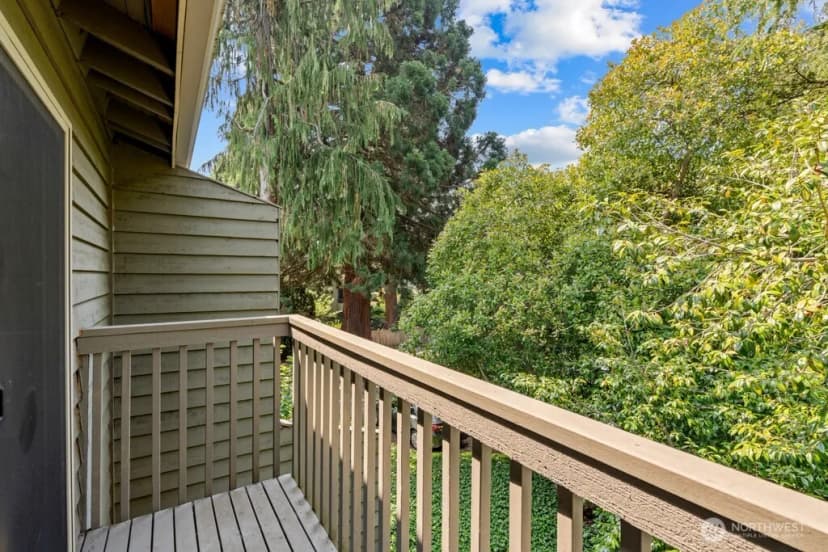 Property photo for 702 Nw 189th Lane, Shoreline photo 20