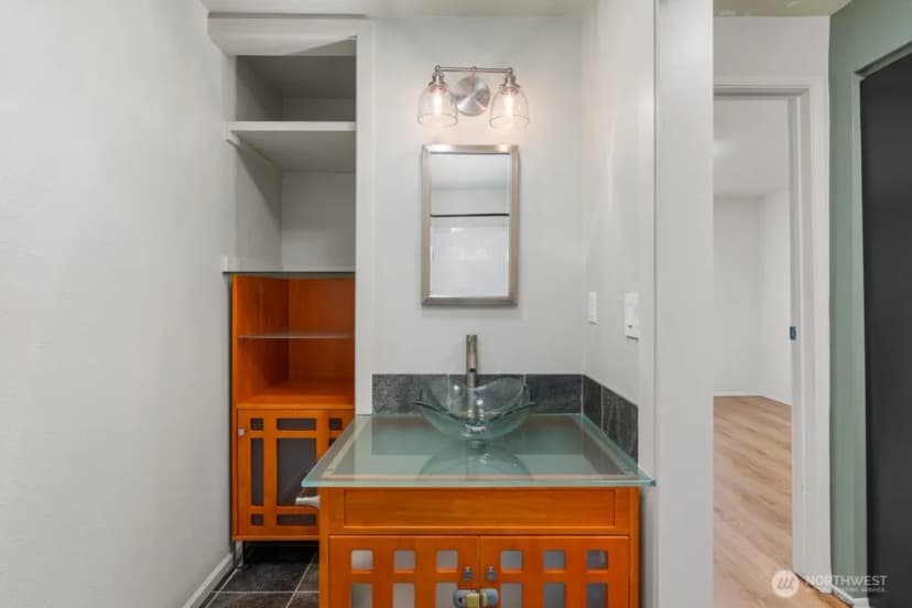 Property photo for 702 Nw 189th Lane, Shoreline photo 25