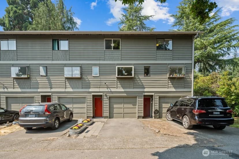 Property photo for 702 Nw 189th Lane, Shoreline photo 29