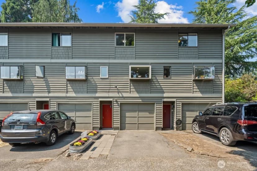 Property photo for 702 Nw 189th Lane, Shoreline photo 31