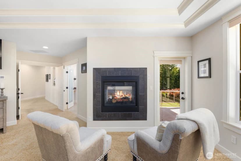 Property photo for 897 Spaulding Circle, Buckley photo 18