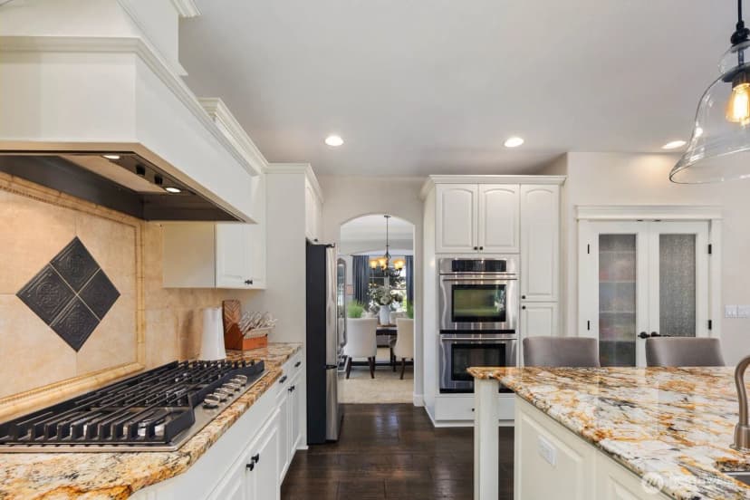 Property photo for 897 Spaulding Circle, Buckley photo 8