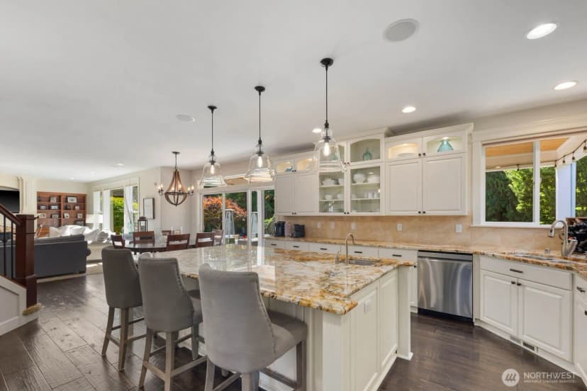 Property photo for 897 Spaulding Circle, Buckley photo 7