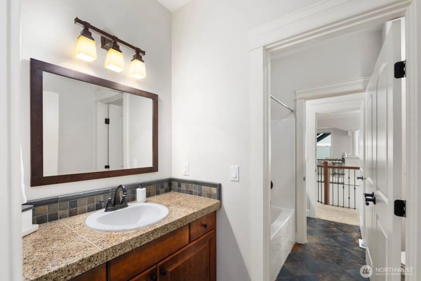 Property photo for 897 Spaulding Circle, Buckley photo 26