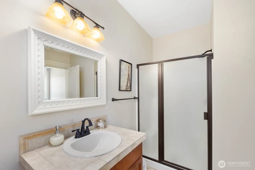 Property photo for 897 Spaulding Circle, Buckley photo 24