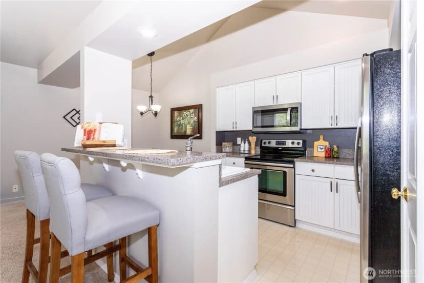 Property photo for 612 228th Street Sw #k202, Bothell photo 7