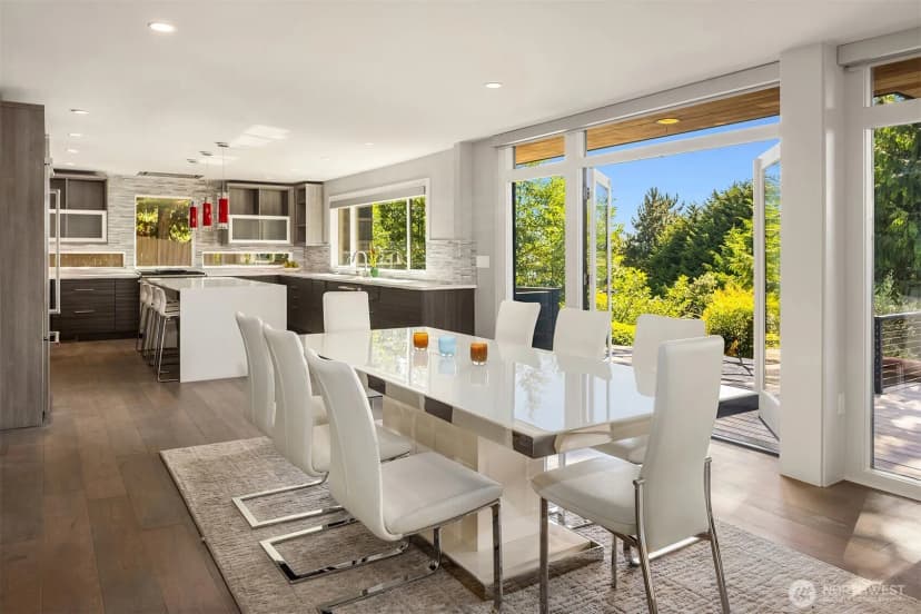Property photo for 899 Nw Elford Drive, Seattle photo 6