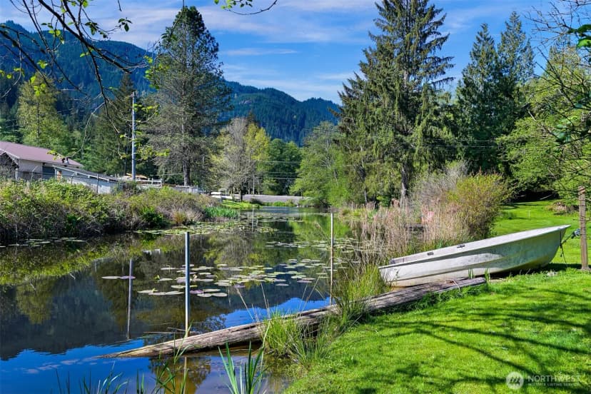 Property photo for 371 Lakeside Drive, Sedro Woolley photo 37