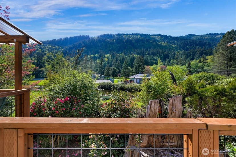 Property photo for 371 Lakeside Drive, Sedro Woolley photo 27
