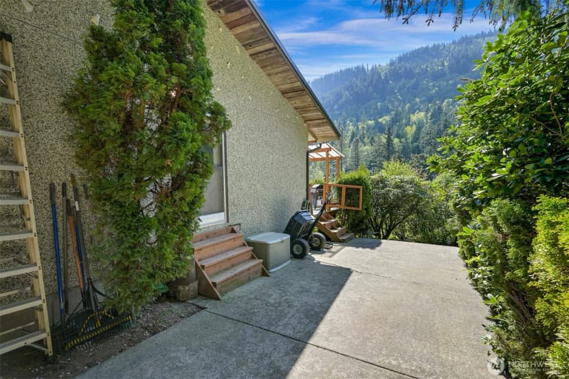 Property photo for 371 Lakeside Drive, Sedro Woolley photo 28