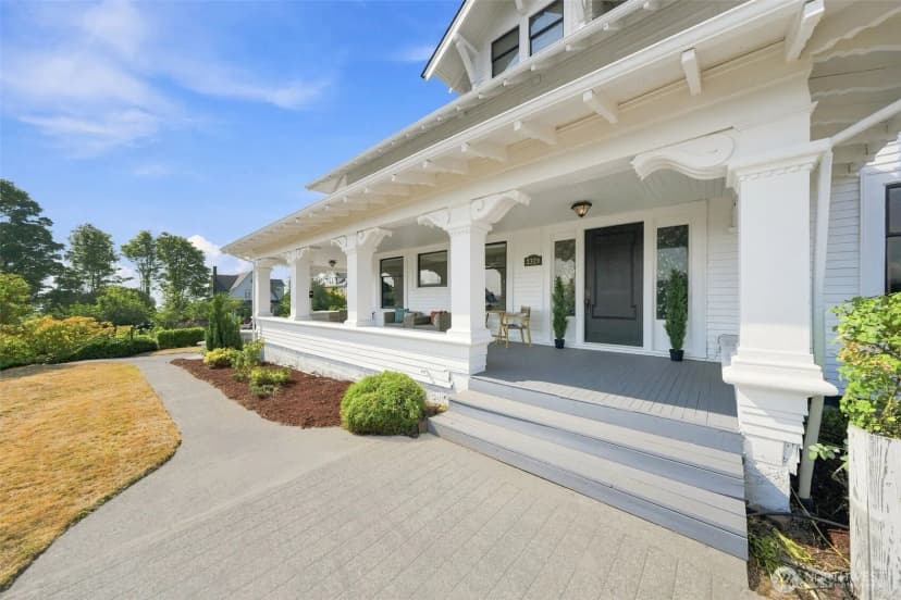 Property photo for 2329 Rucker Avenue, Everett photo 3