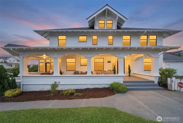 Property photo for 2329 Rucker Avenue, Everett