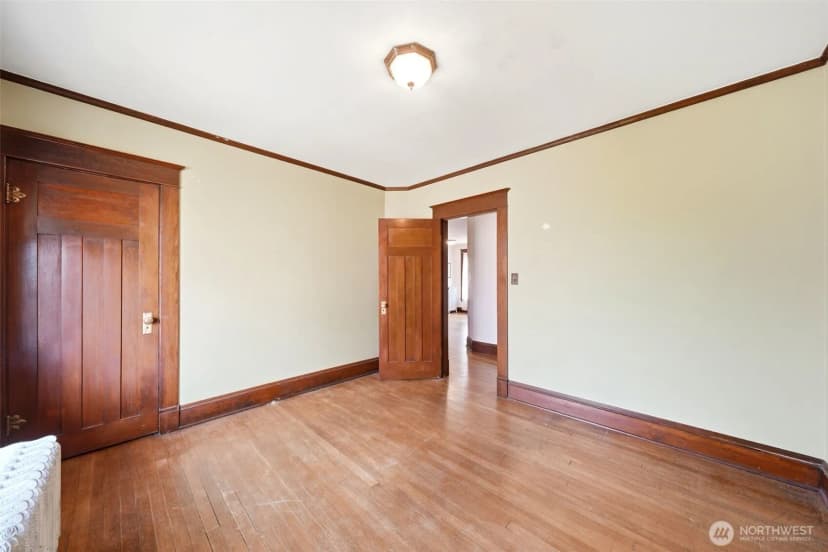 Property photo for 2329 Rucker Avenue, Everett photo 24
