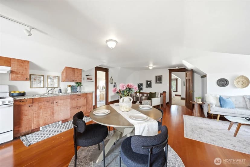 Property photo for 2329 Rucker Avenue, Everett photo 29