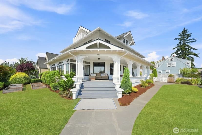 Property photo for 2329 Rucker Avenue, Everett photo 36