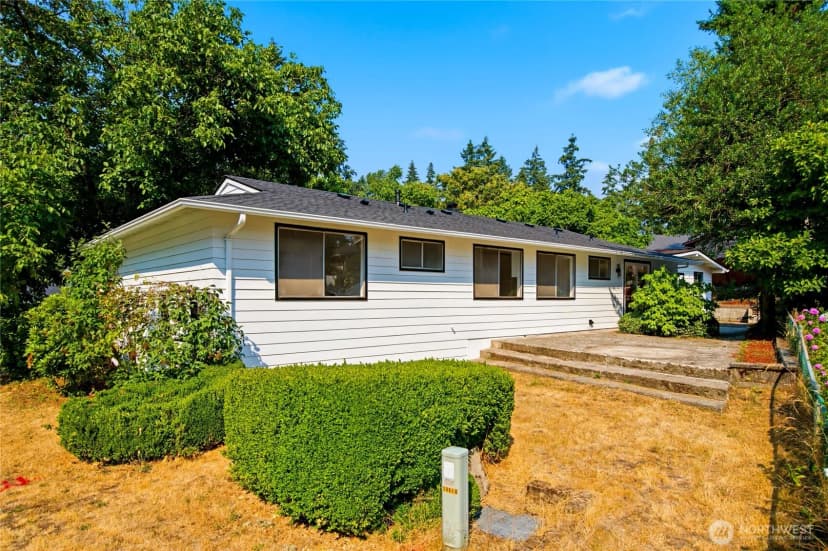Property photo for 853 S 306th Street, Federal Way photo 27