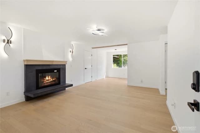 Property photo for 853 S 306th Street, Federal Way photo 5