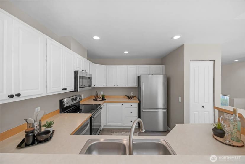 Property photo for 6515 134th Place Se #i2, Snohomish photo 17