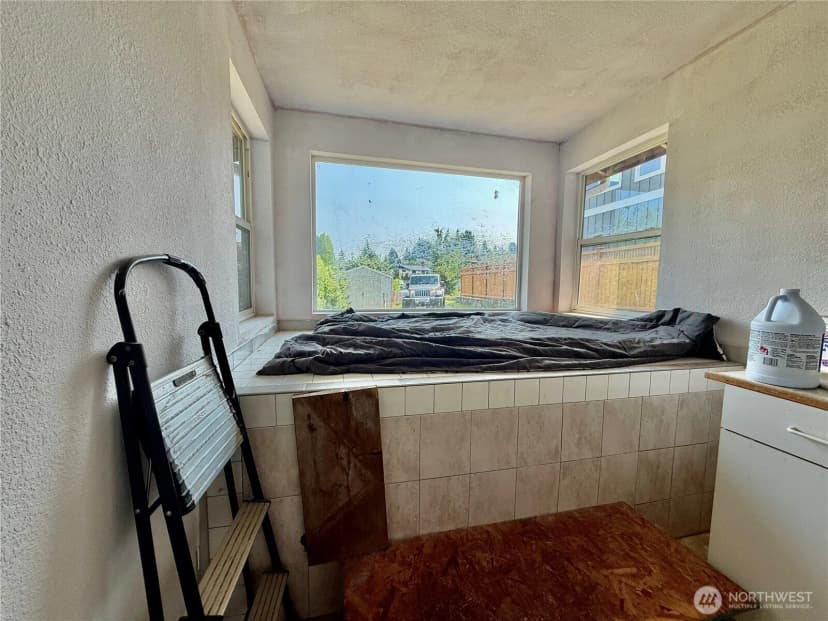 Property photo for 3719 Commercial Avenue, Anacortes photo 13