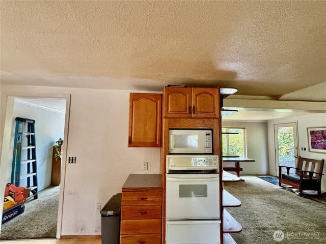Property photo for 3719 Commercial Avenue, Anacortes photo 4