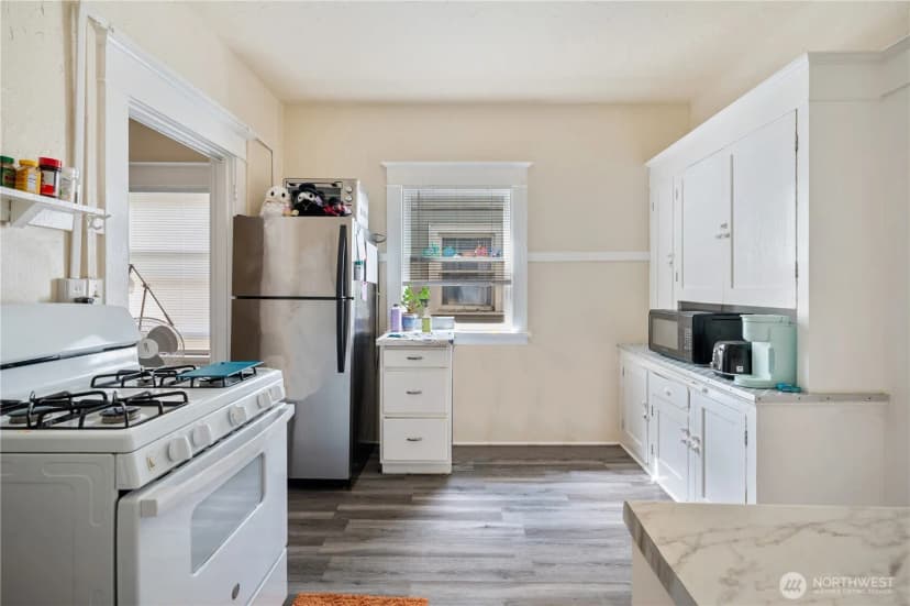 Property photo for 800 Harrison Street, Seattle photo 25