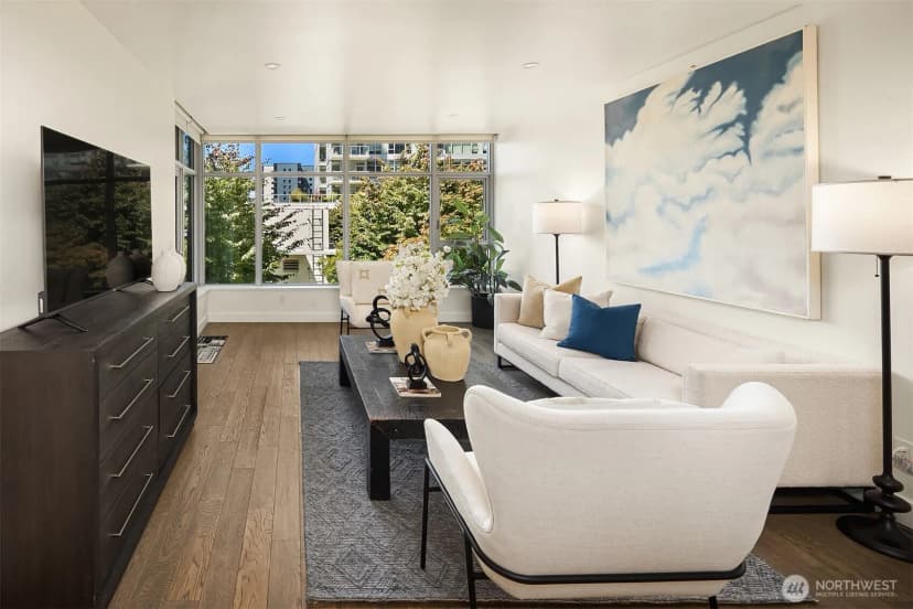 Property photo for 588 Bell Street #813s, Seattle photo 7